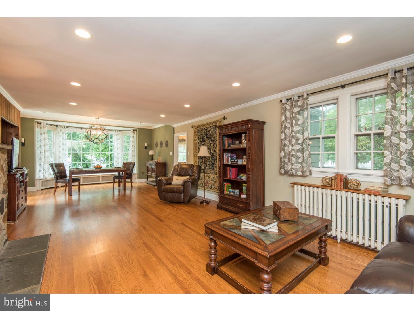 324 South Old Middletown Road Media, PA 19063 - Photo 7 of 25 Great Room