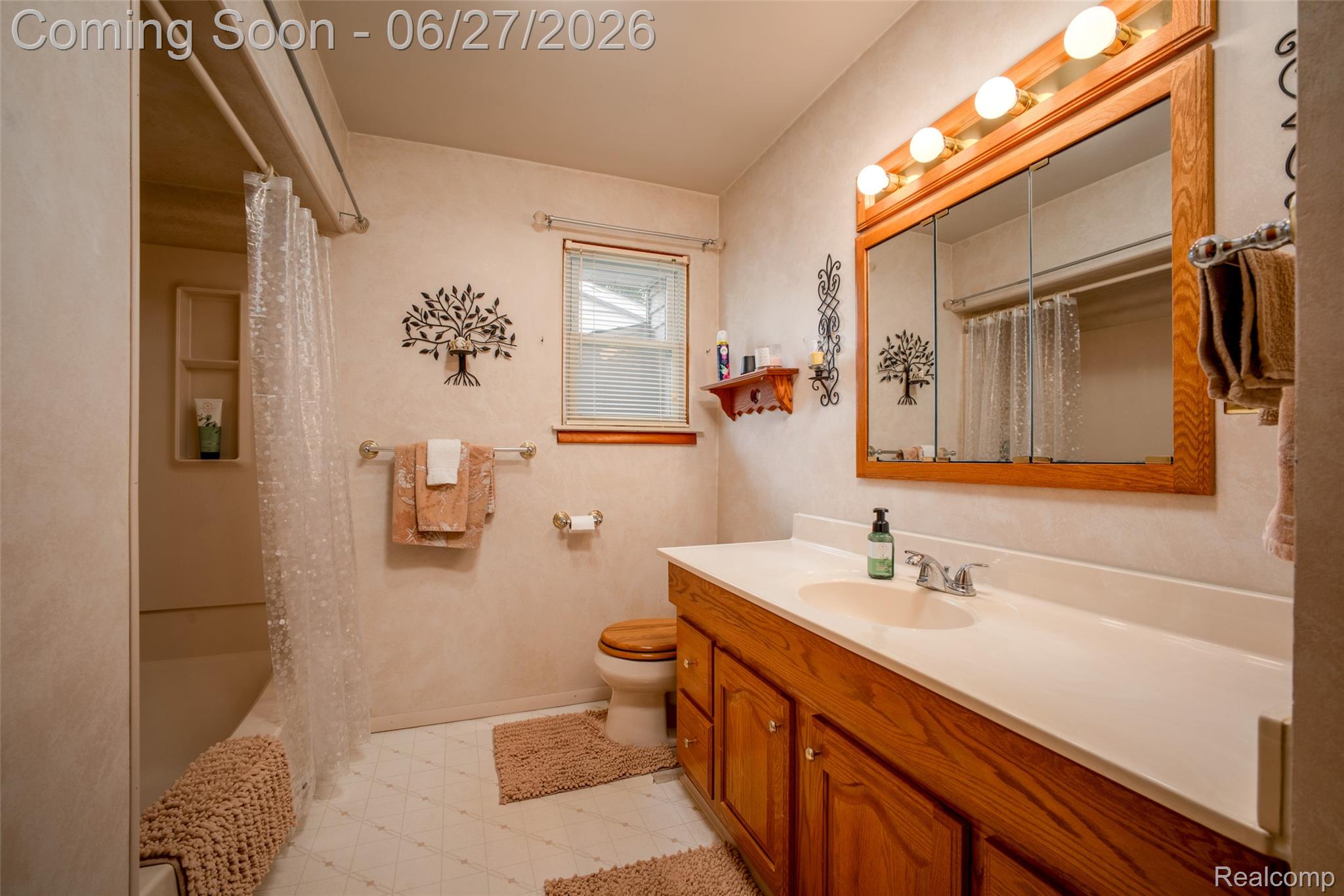 10086 North Lewis Road Clio, MI 48420 - Photo 17 of 33 17.jpg