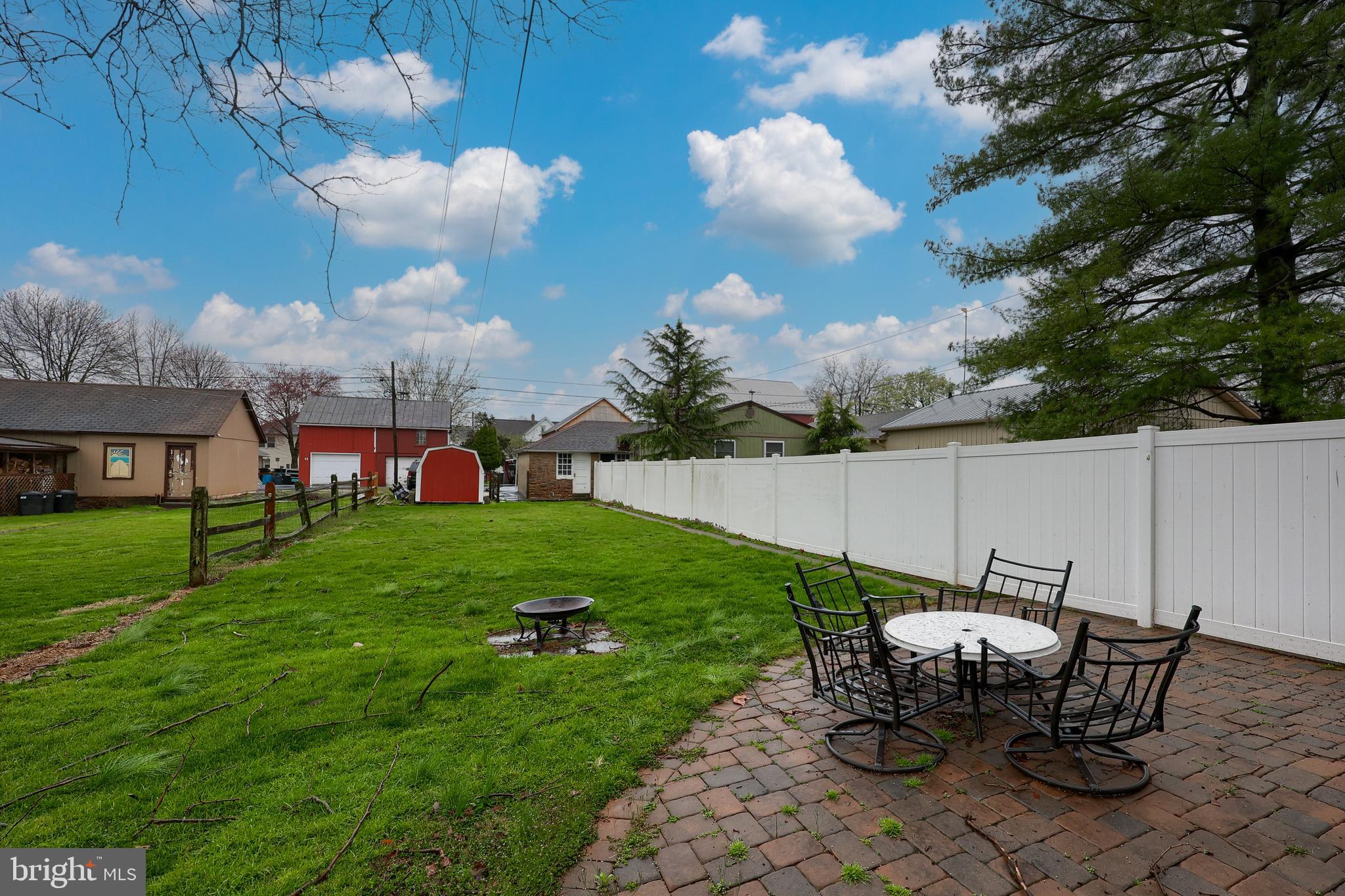22 Market Street Lititz, PA 17543 - Photo 17 of 19