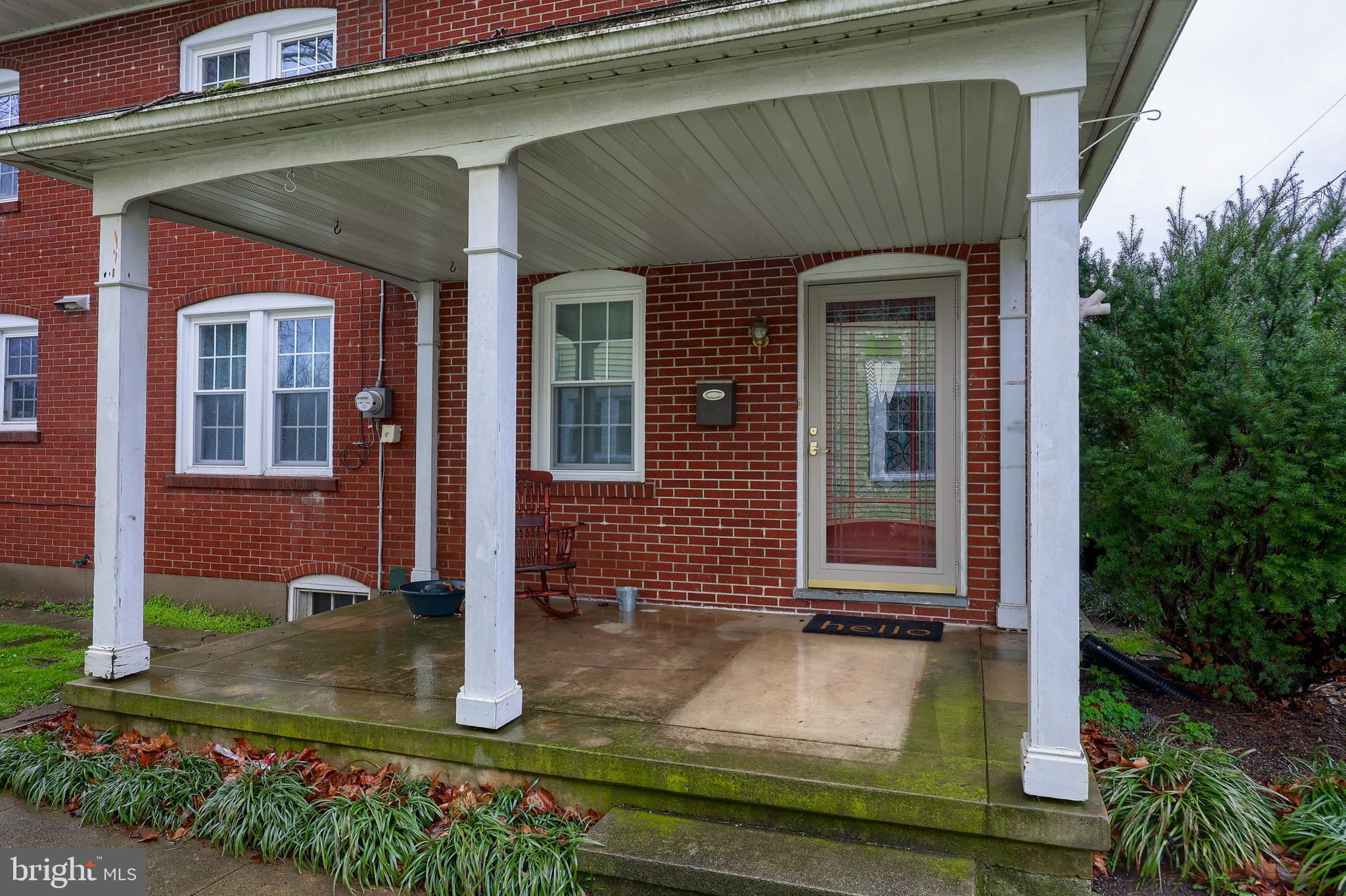 22 Market Street Lititz, PA 17543 - Photo 2 of 19
