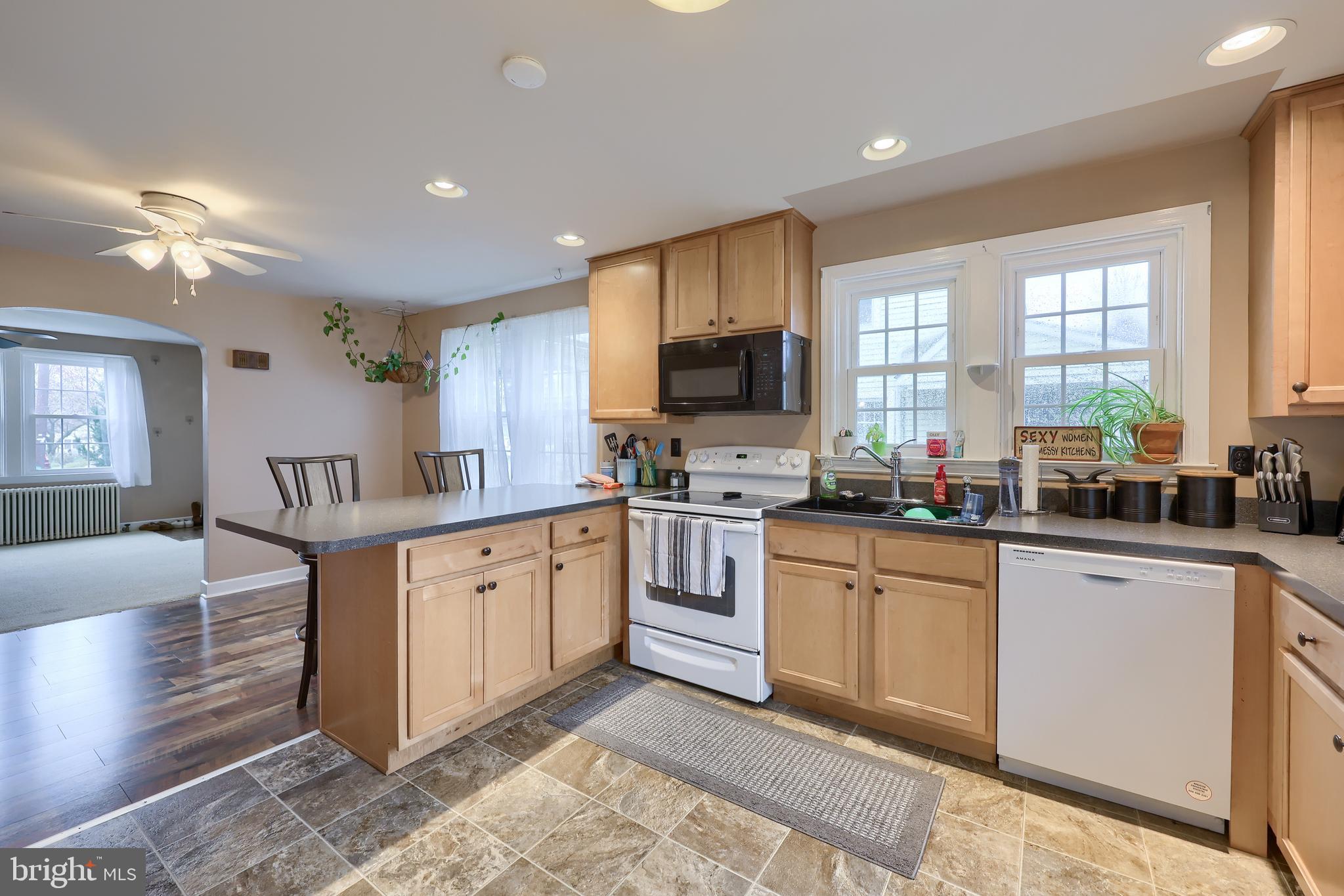 22 Market Street Lititz, PA 17543 - Photo 3 of 19