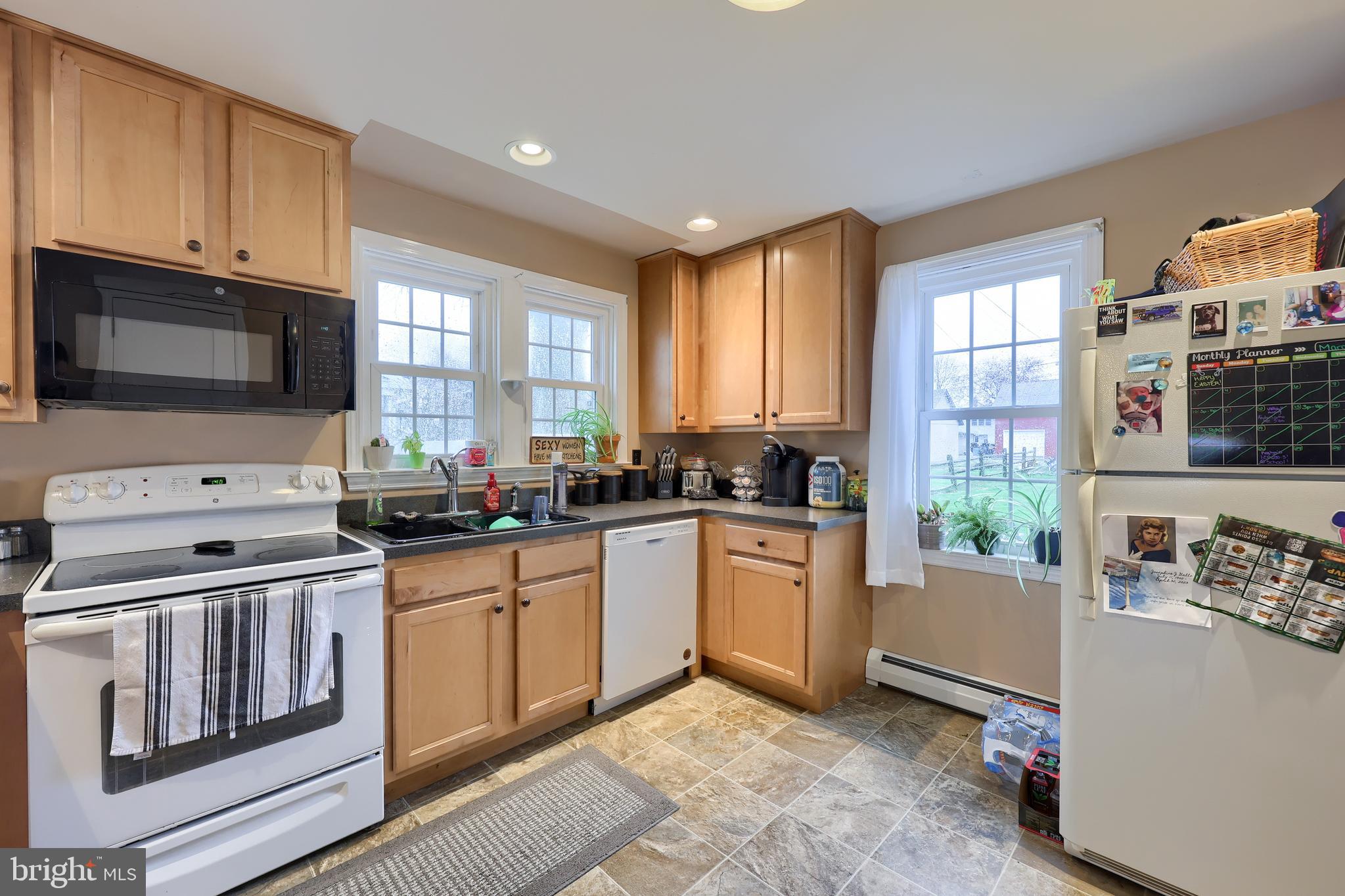 22 Market Street Lititz, PA 17543 - Photo 4 of 19