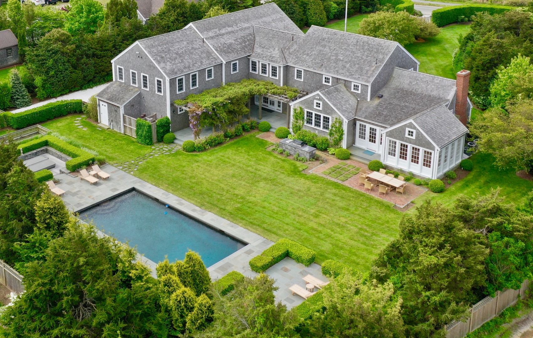 2 West Miacomet Road Nantucket, MA 02554 - Photo 26 of 36 Gallery Image 26