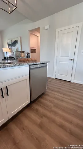 $2,269 | 10403 White Lodge, Unit WAXWING, San Antonio, TX 78254