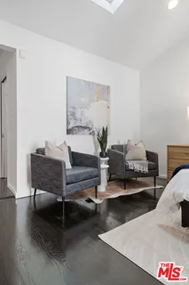 $1,595,000 | 4460 Stansbury Avenue, Sherman Oaks, CA 91423
