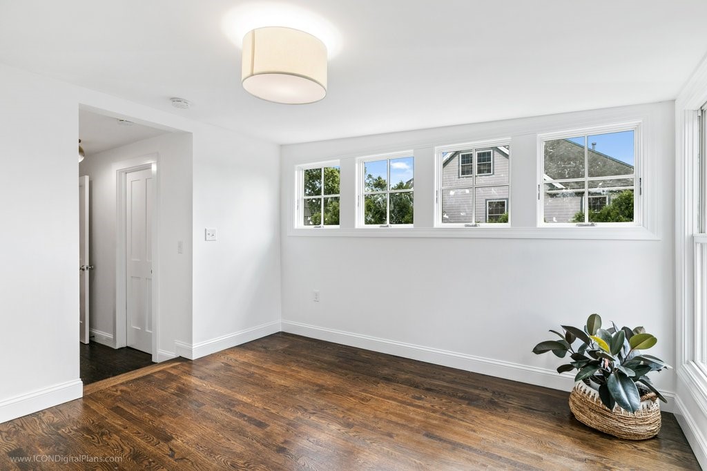 15 Clinton Street Newport, RI 02840 - Photo 35 of 50