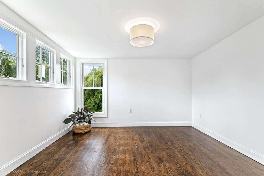 15 Clinton Street Newport, RI 02840 - Photo 36 of 50