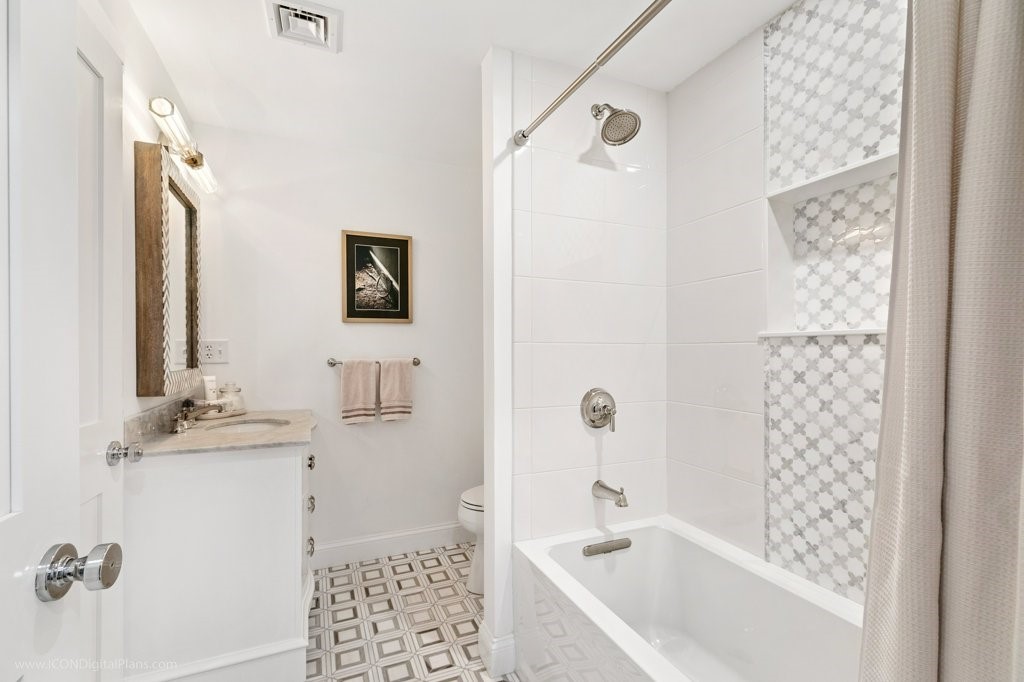15 Clinton Street Newport, RI 02840 - Photo 37 of 50