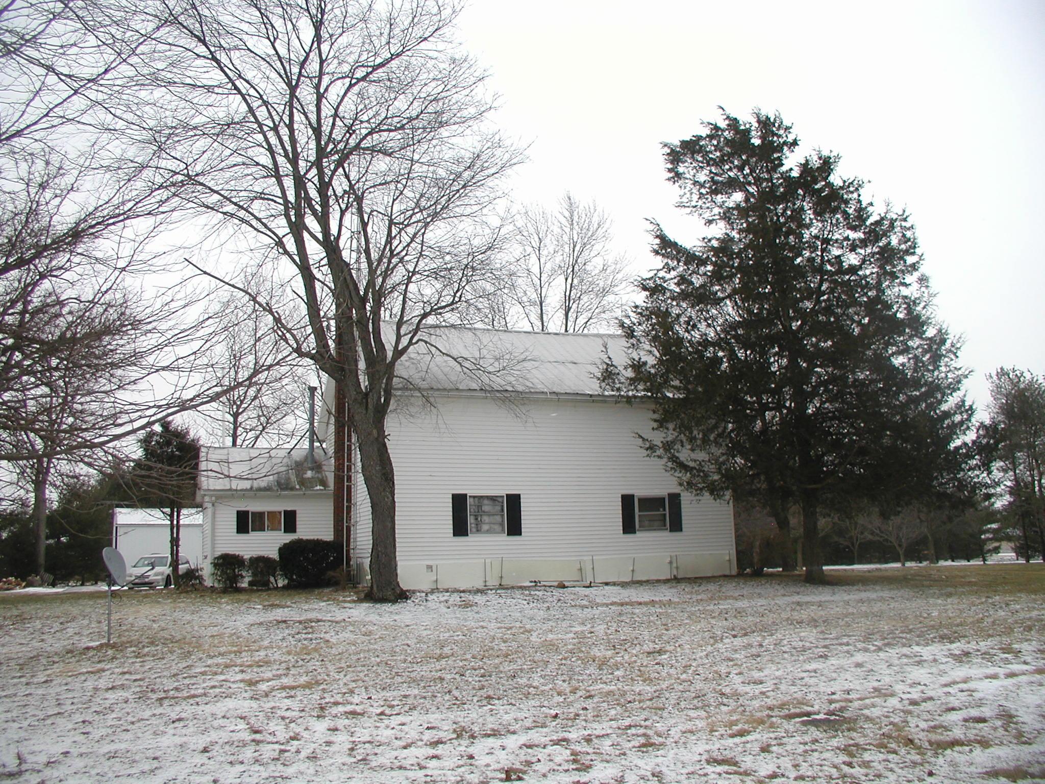 4981 Shoemaker Road Ashley, OH 43003 - Photo 4 of 35