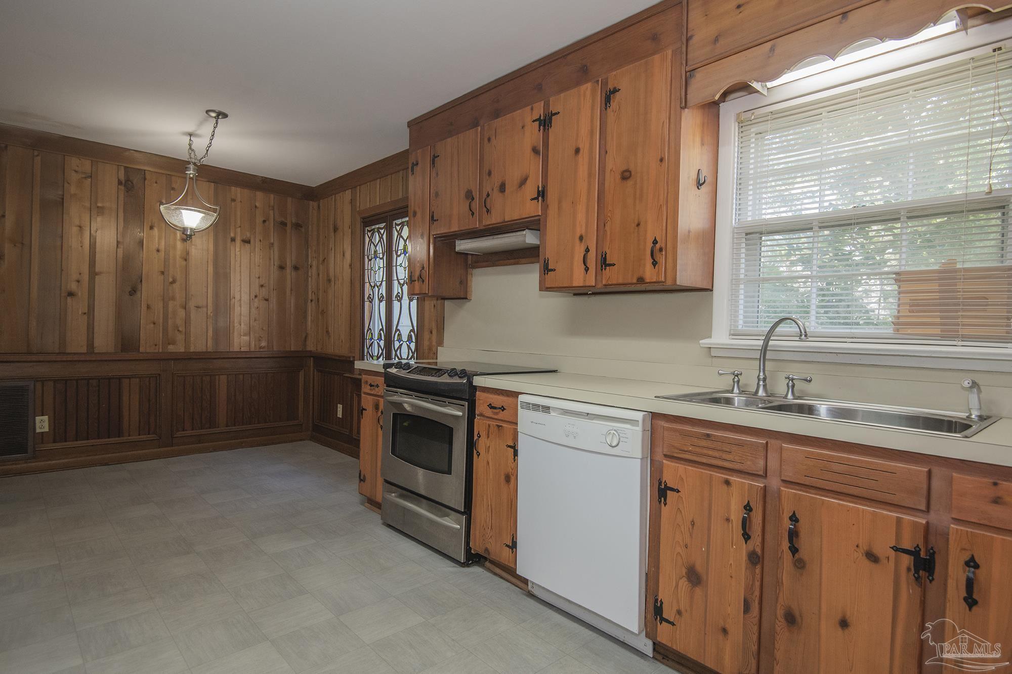 3841 Maule Road Pensacola, FL 32503 - Photo 15 of 50 Gallery Image 15