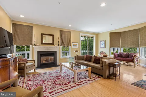 $689,000 | 1015 Riverview Lane, Conshohocken, PA 19428