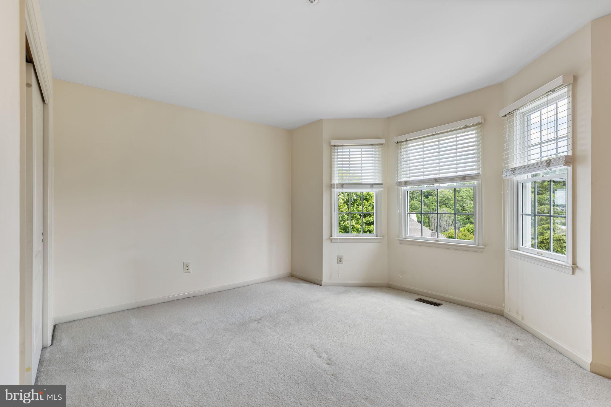 1015 Riverview Lane Conshohocken, PA 19428 - Photo 31 of 49