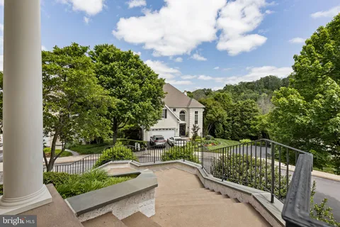 $689,000 | 1015 Riverview Lane, Conshohocken, PA 19428