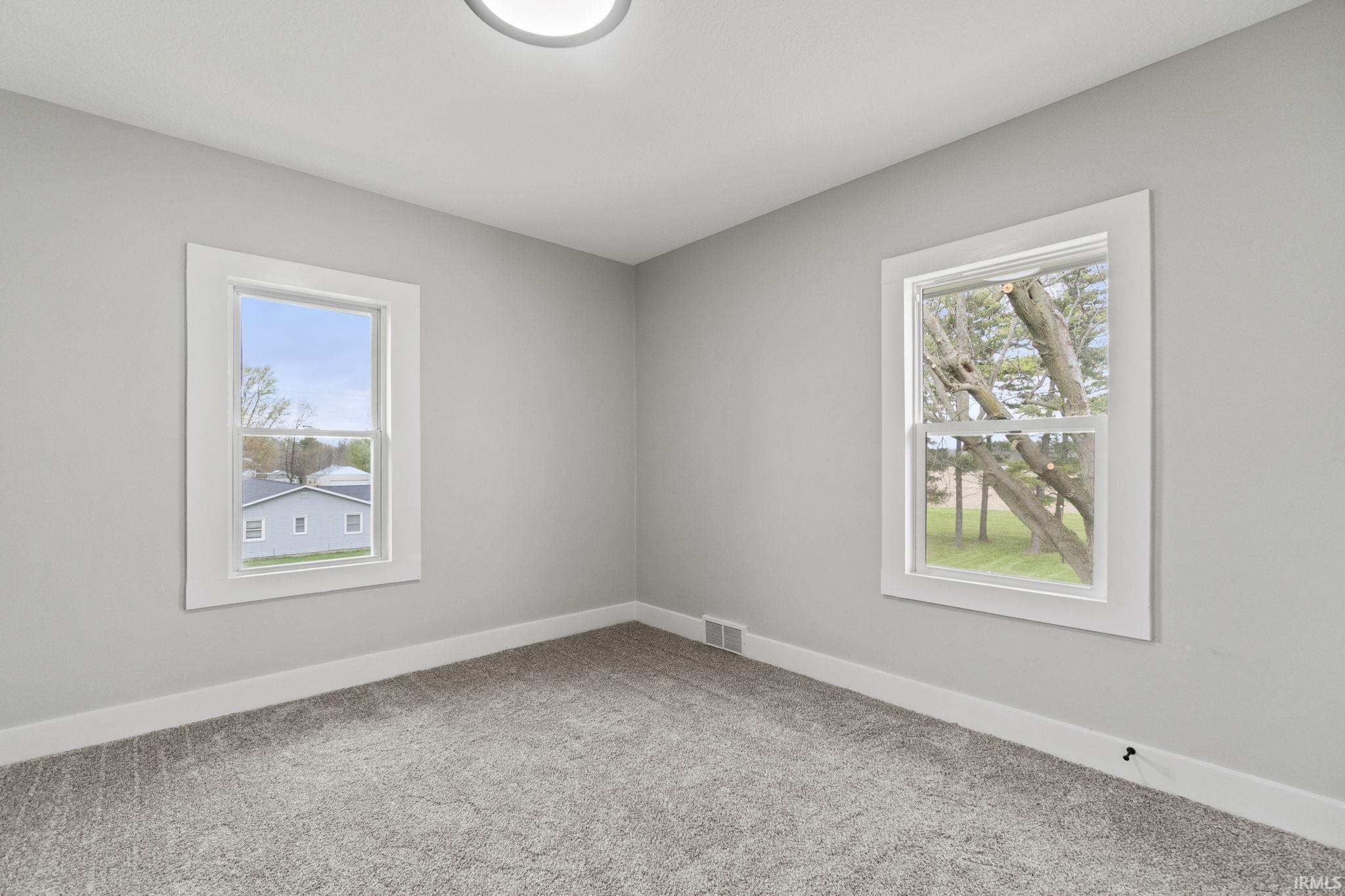 2124 West Wallen Road Fort Wayne, IN 46818 - Photo 20 of 29