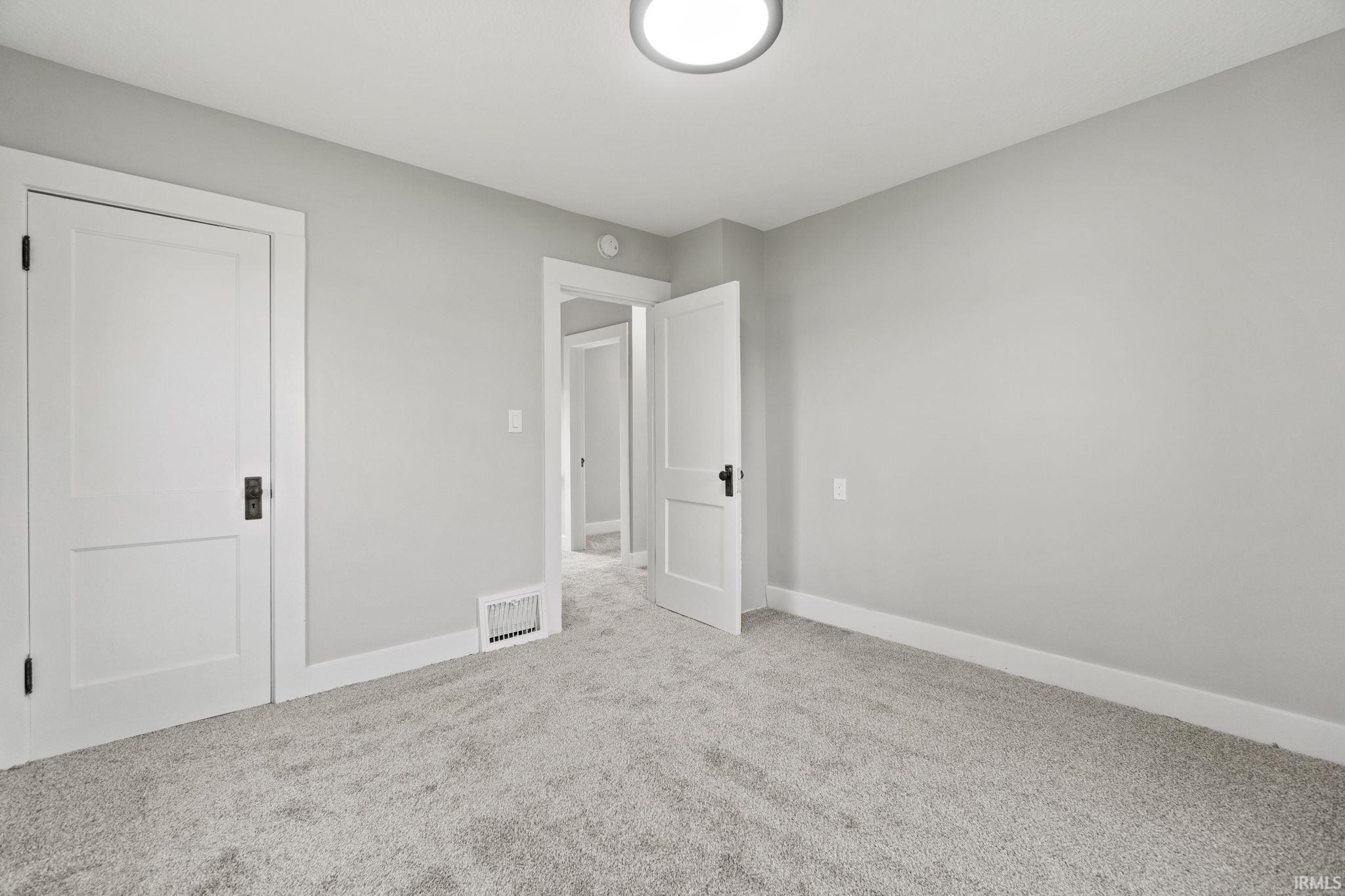 2124 West Wallen Road Fort Wayne, IN 46818 - Photo 21 of 29