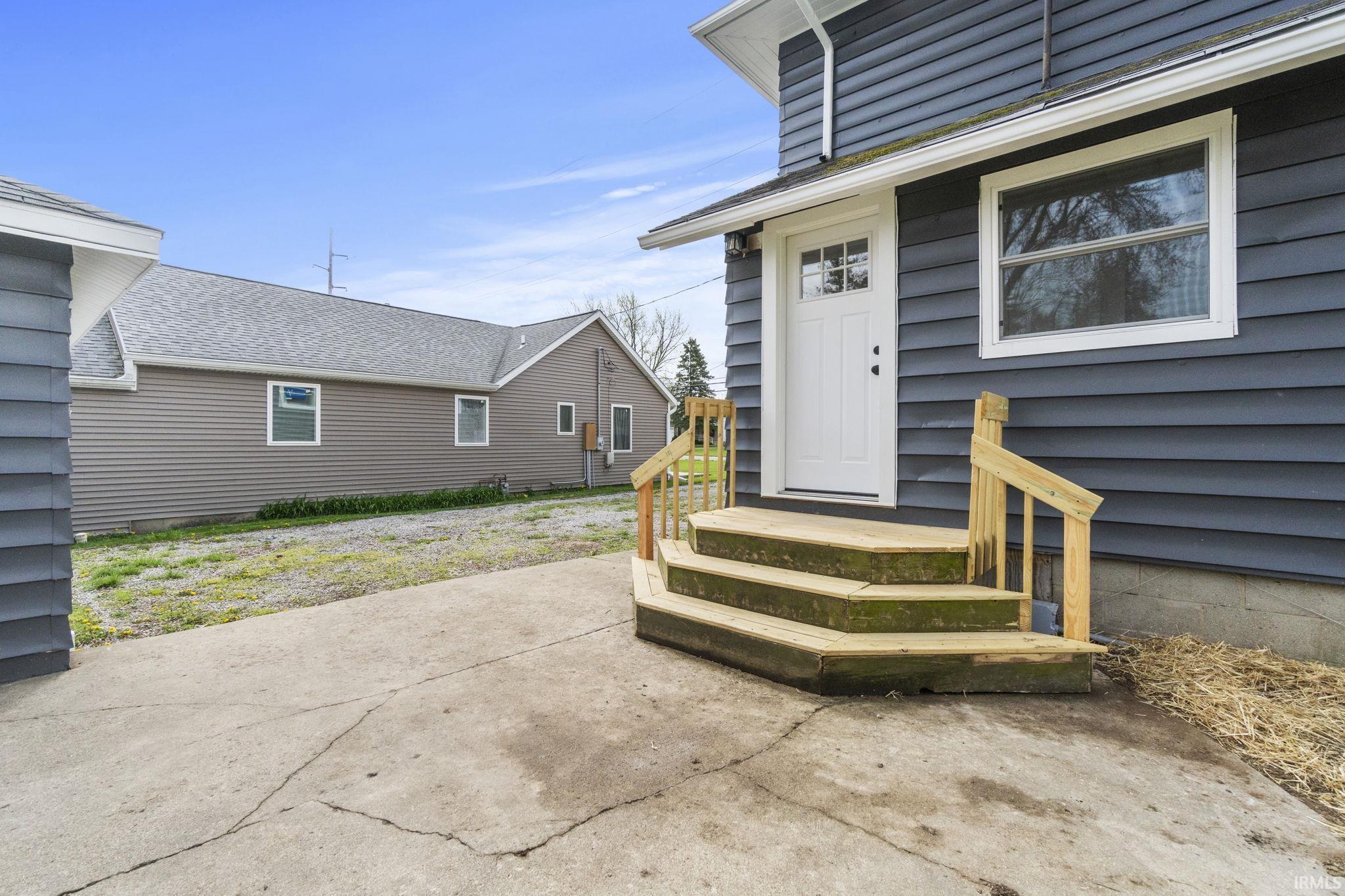 2124 West Wallen Road Fort Wayne, IN 46818 - Photo 26 of 29