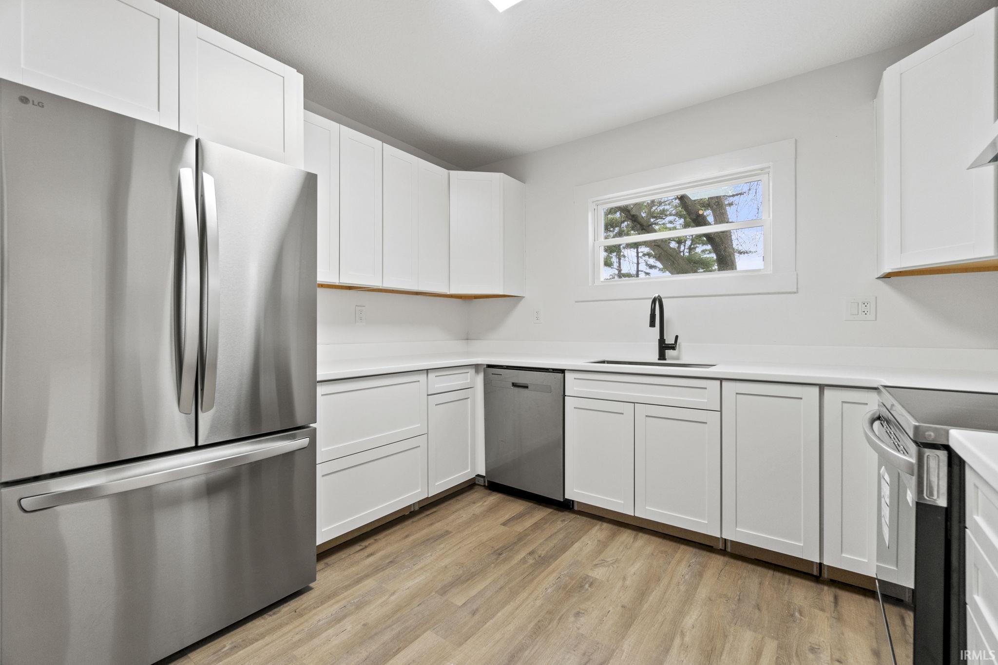 2124 West Wallen Road Fort Wayne, IN 46818 - Photo 8 of 29