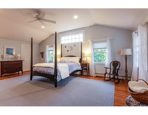 36 Pinewood Road Needham, MA 02492 - Photo 8 of 28