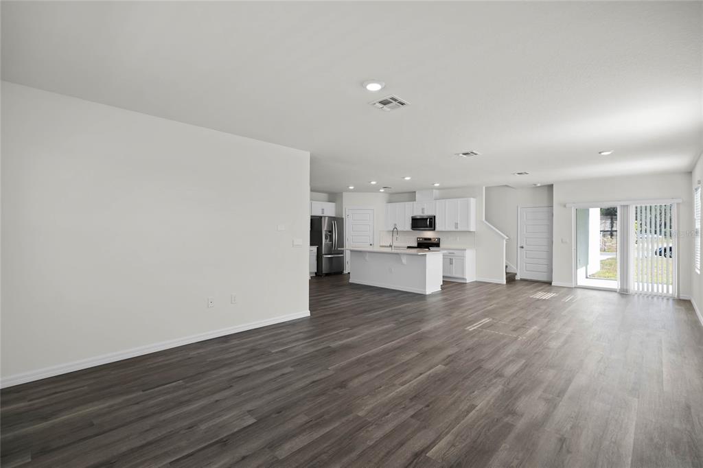 1734 Hummingbird Road Winter Haven, FL 33884 - Photo 8 of 37