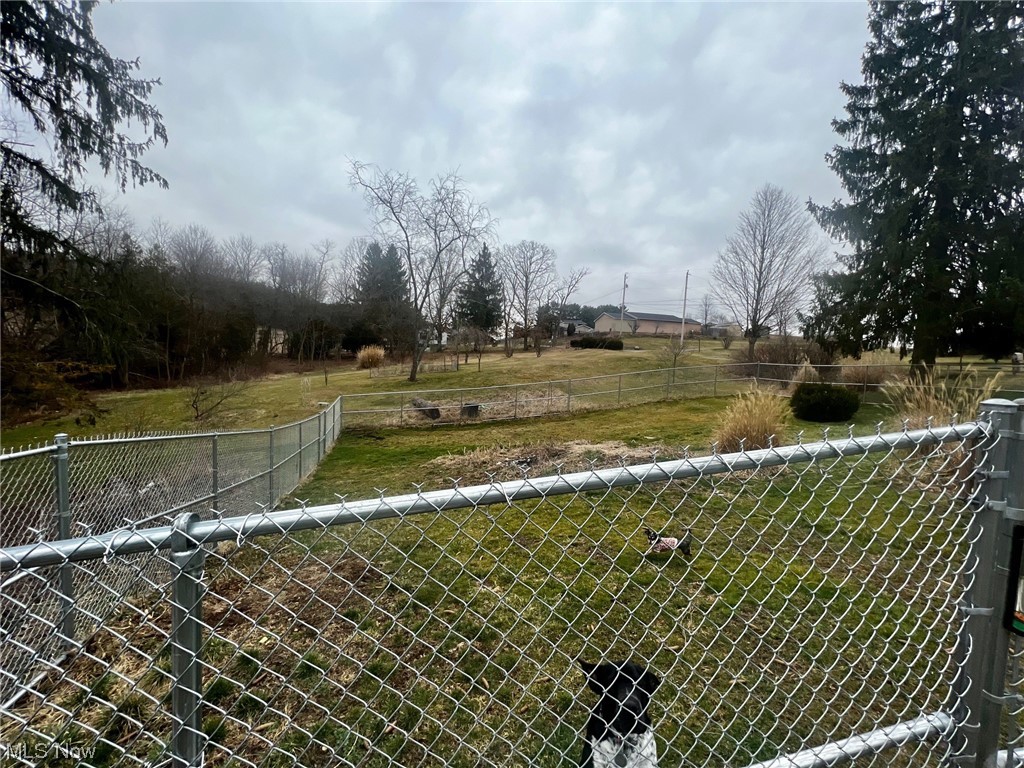 47405 Bell School Road East Liverpool, OH 43920 - Photo 4 of 19