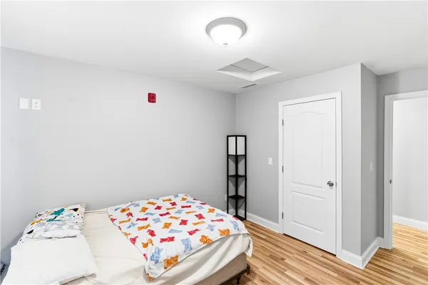 $390,000 | 9 Gray Coach Lane, Unit 911, Cranston, RI 02921