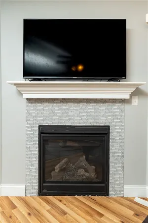 $390,000 | 9 Gray Coach Lane, Unit 911, Cranston, RI 02921