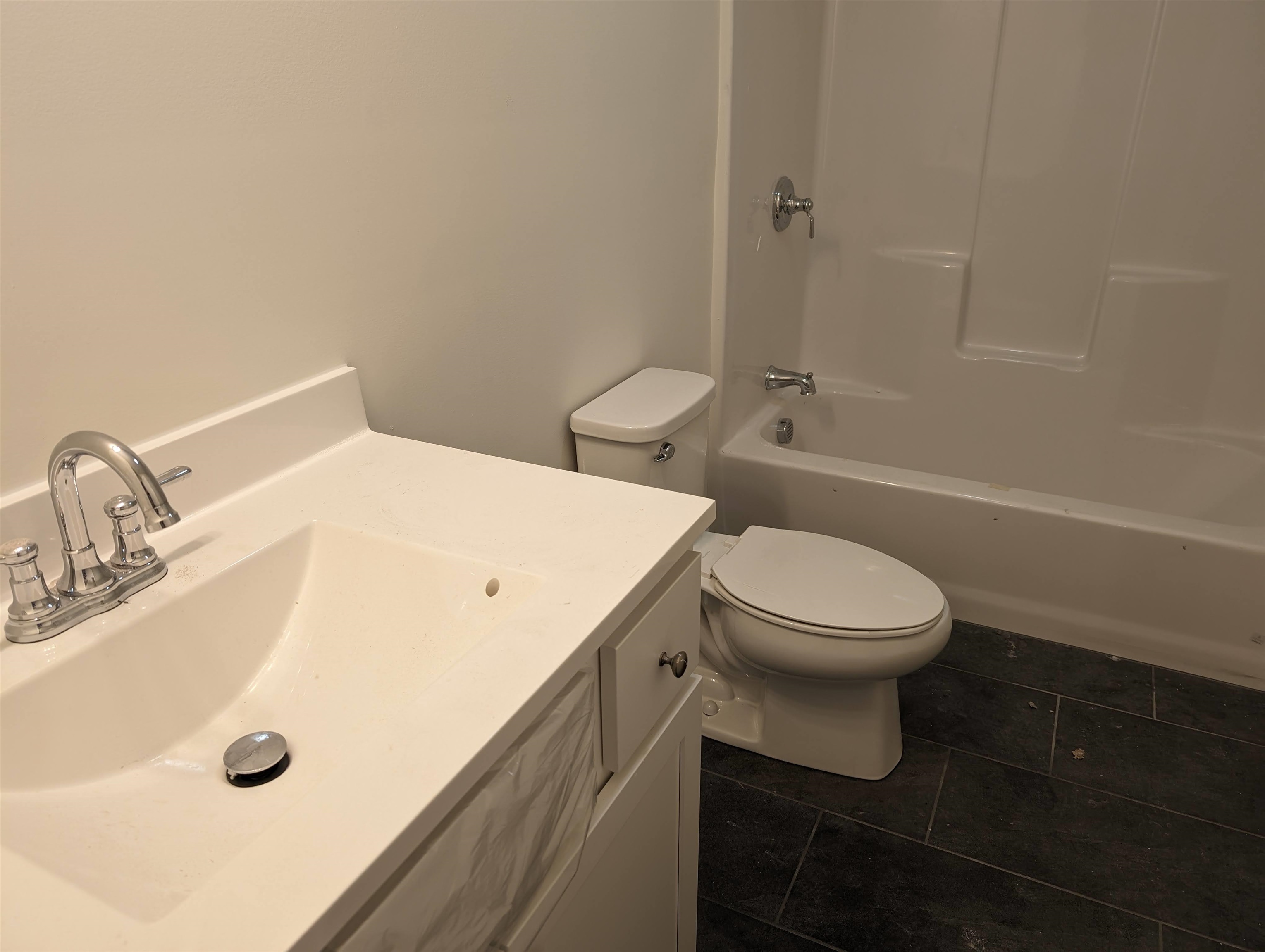 1 B Bovee Way, Unit 1B Epping, NH 03042 - Photo 5 of 21