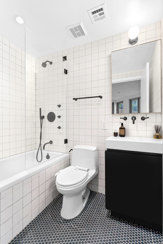 395 South 2nd Street, Unit 1 Brooklyn, NY 11211 - Photo 6 of 9 Gallery Image 6