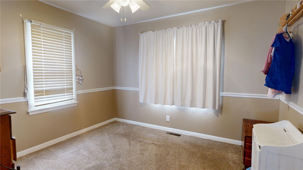 4314 White Street Decatur, IL 62526 - Photo 8 of 16
