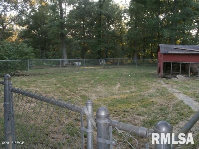 451 Acorn Road Du Quoin, IL 62832 - Photo 5 of 12