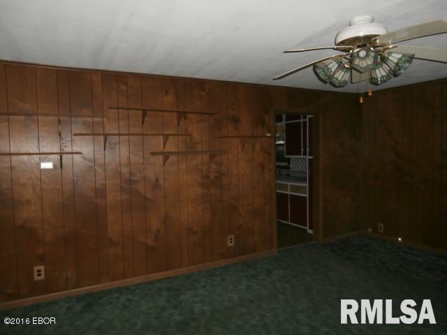 451 Acorn Road Du Quoin, IL 62832 - Photo 7 of 12
