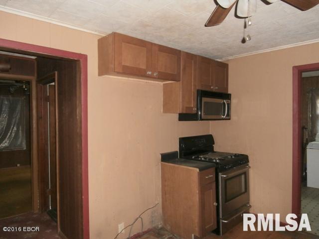 451 Acorn Road Du Quoin, IL 62832 - Photo 9 of 12