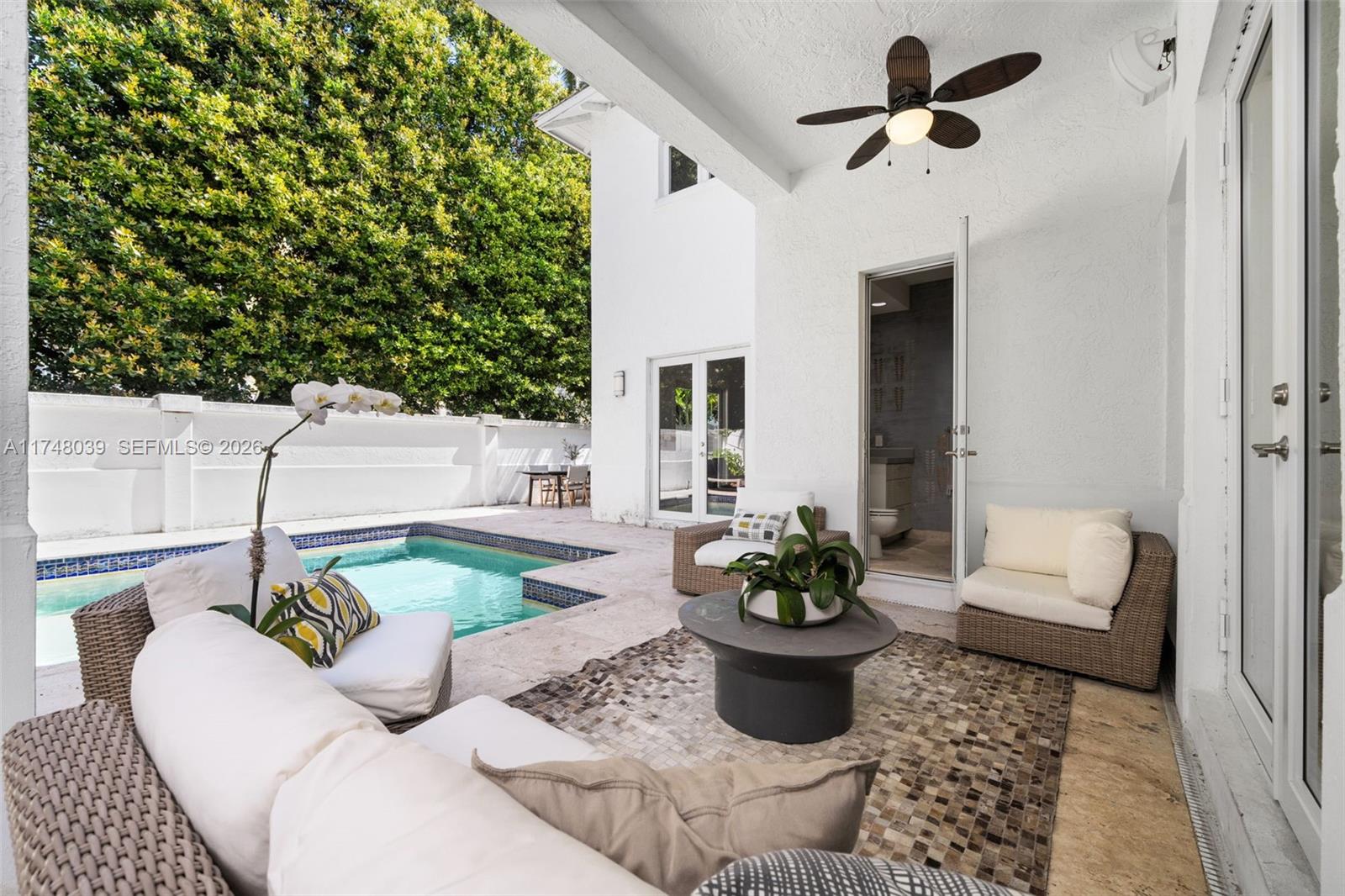 6 Coconut Lane Key Biscayne, FL 33149 - Photo 43 of 49 a living room with furniture