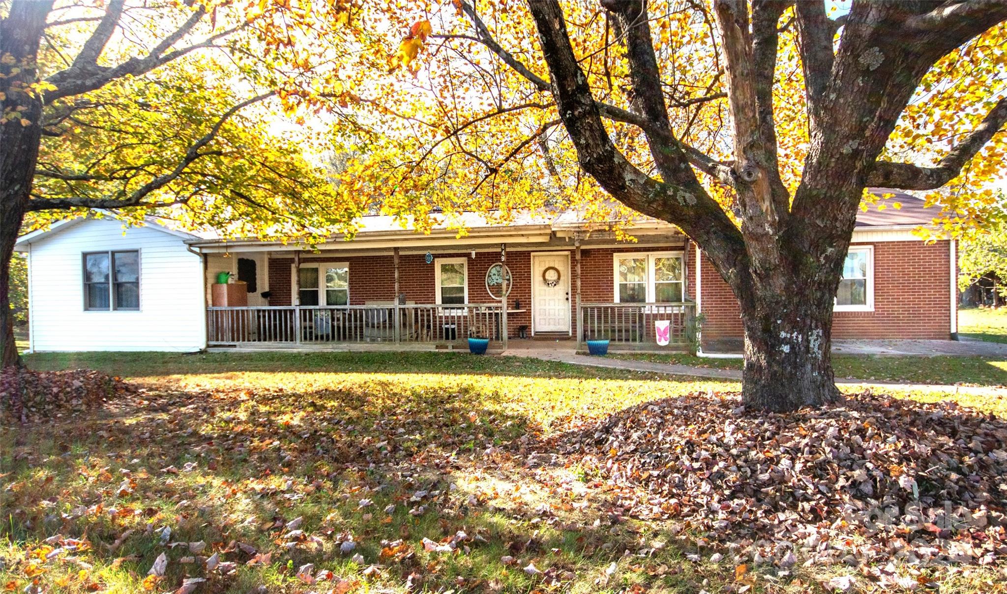 449 Grassy Knob Road Union Grove, NC 28689 - Photo 4 of 22 Gallery Image 4