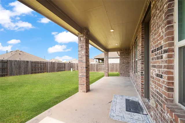 $379,500 | 3708 Castle Rock Drive, Rosenberg, TX 77469