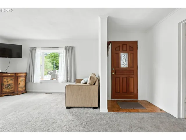 $388,000 | 318 West 1st Street, Rainier, OR 97048