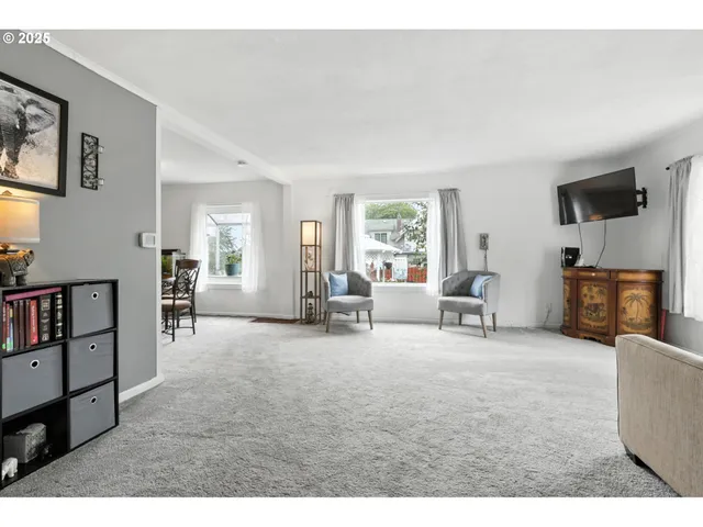 $388,000 | 318 West 1st Street, Rainier, OR 97048