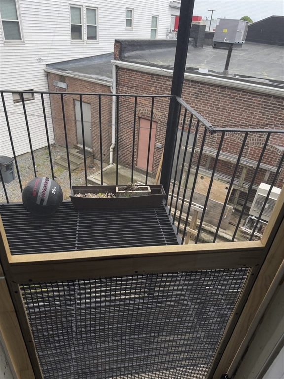 293 Spring Street Extension, Unit 3 Medford, MA 02155 - Photo 17 of 19