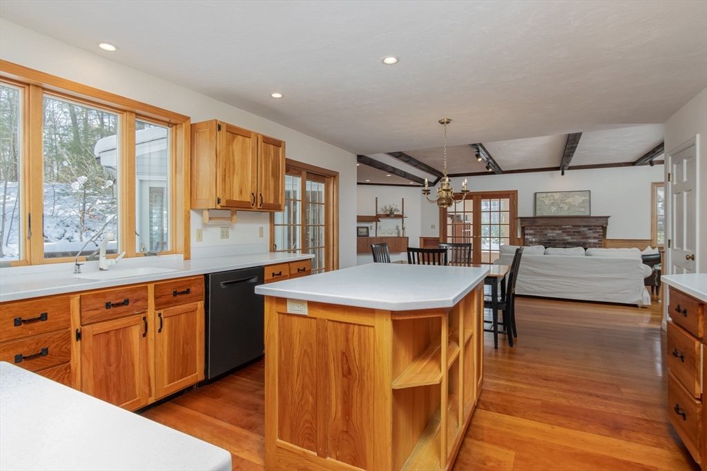 176 Whiley Road Groton, MA 01450 - Photo 11 of 38