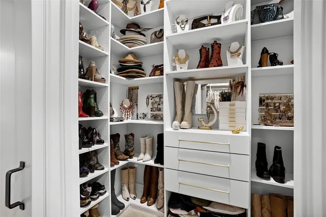 $565,000 | 194 52nd Square, Vero Beach, FL 32968