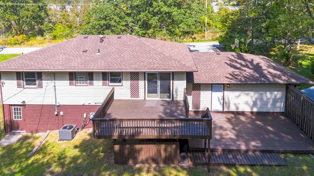 $389,900 | 3709 West 121st Avenue, Crown Point, IN 46307