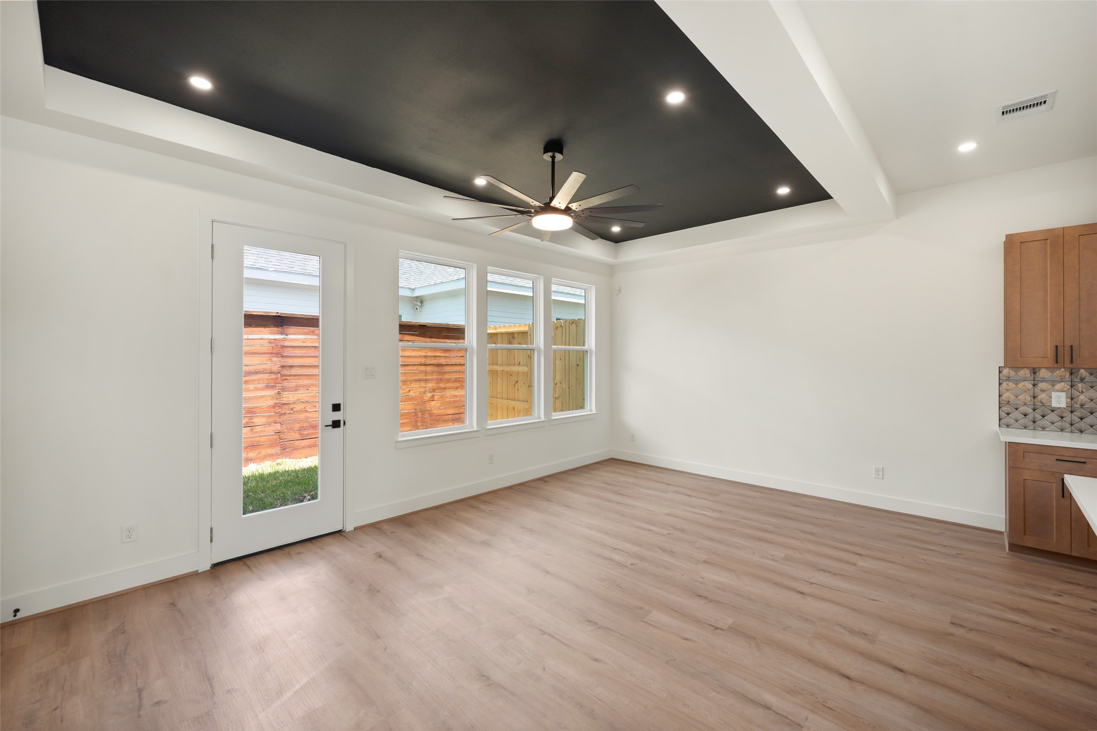 307 Quitman Street, Unit A Houston, TX 77009 - Photo 10 of 47