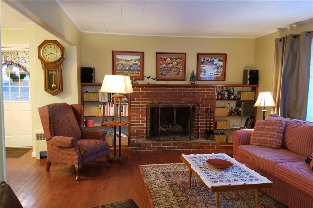 15 Maquoit Road Brunswick, ME 04011 - Photo 8 of 20 Photo