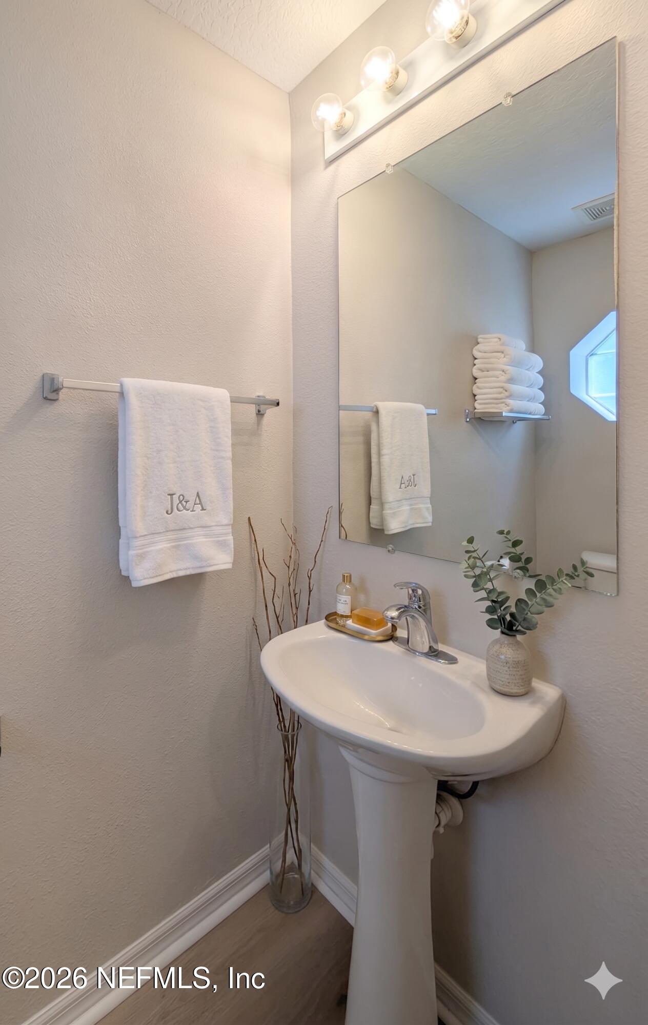 10499 Autumn Trace Road Jacksonville, FL 32257 - Photo 2 of 27 Half Bath