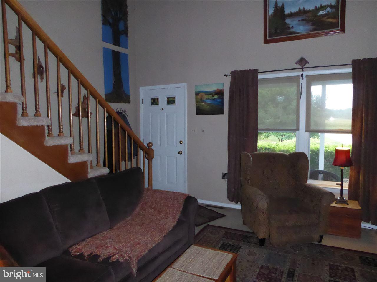 595 South Middlesex Road Carlisle, PA 17015 - Photo 6 of 25 Gallery Image 6