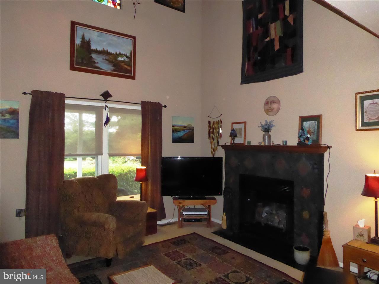 595 South Middlesex Road Carlisle, PA 17015 - Photo 10 of 25 Gallery Image 10