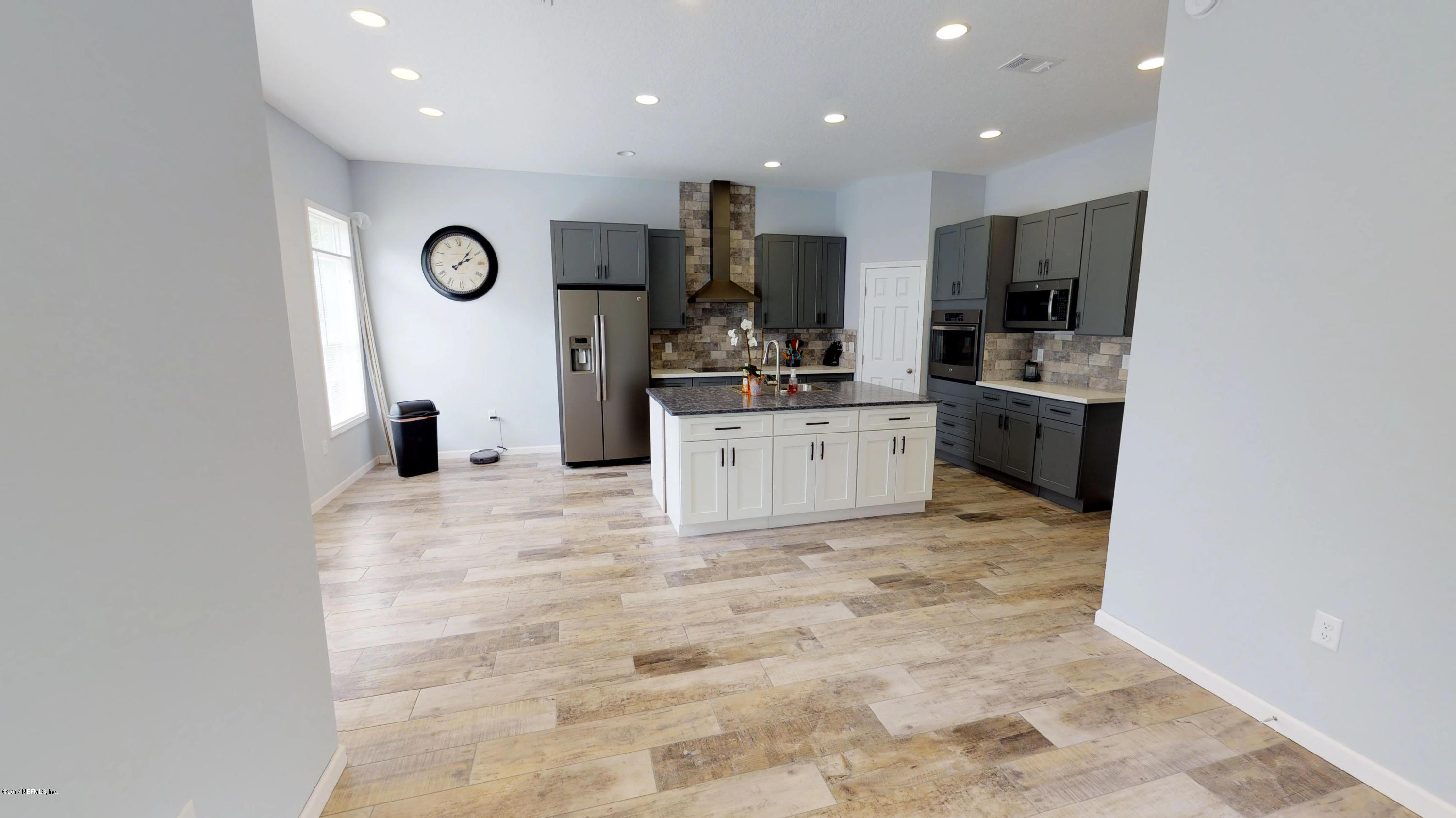 3470 Trail Ridge Road Middleburg, FL 32068 - Photo 3 of 28 Entryway to Kitchen