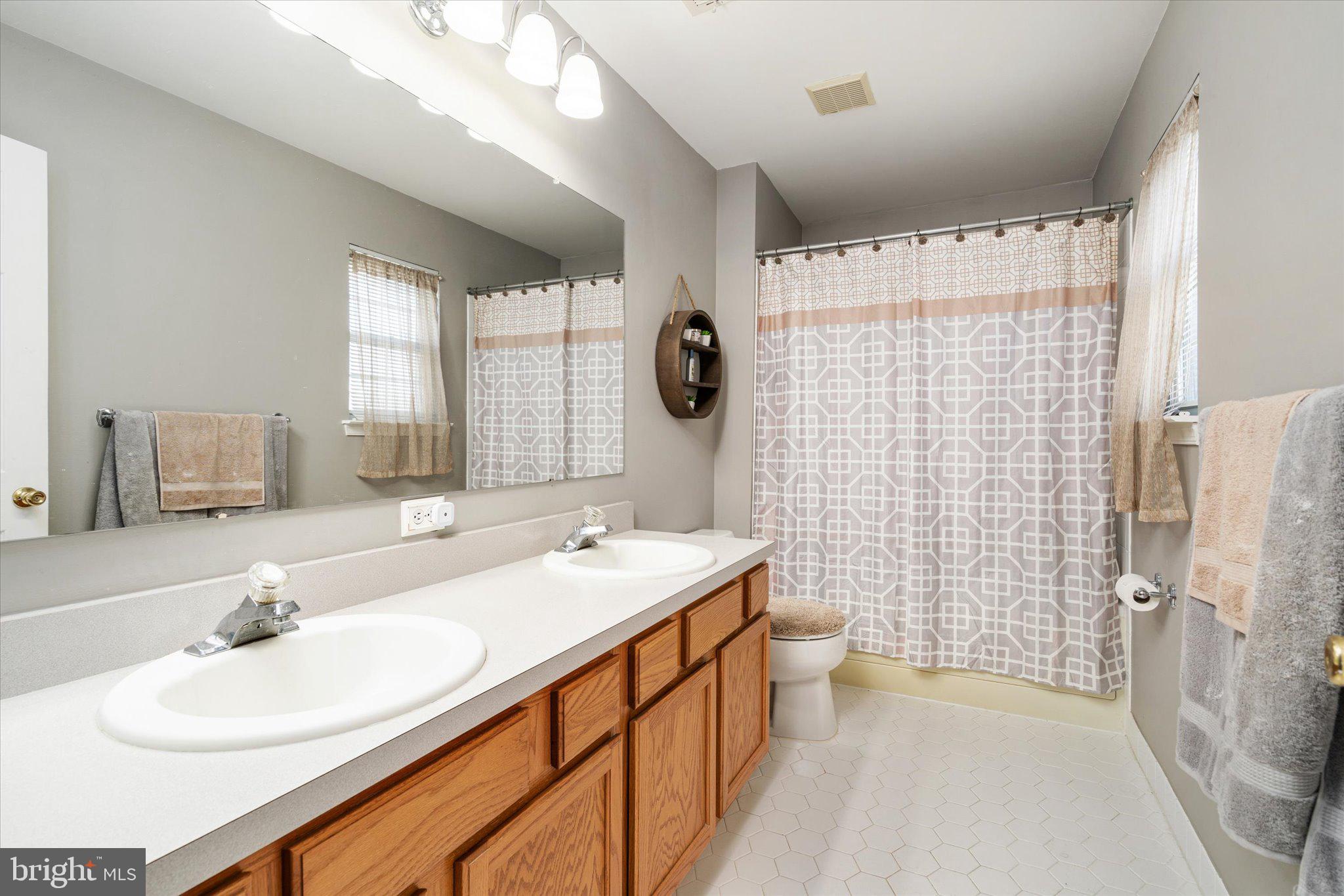 9 Juniper Drive Columbus, NJ 08022 - Photo 22 of 31