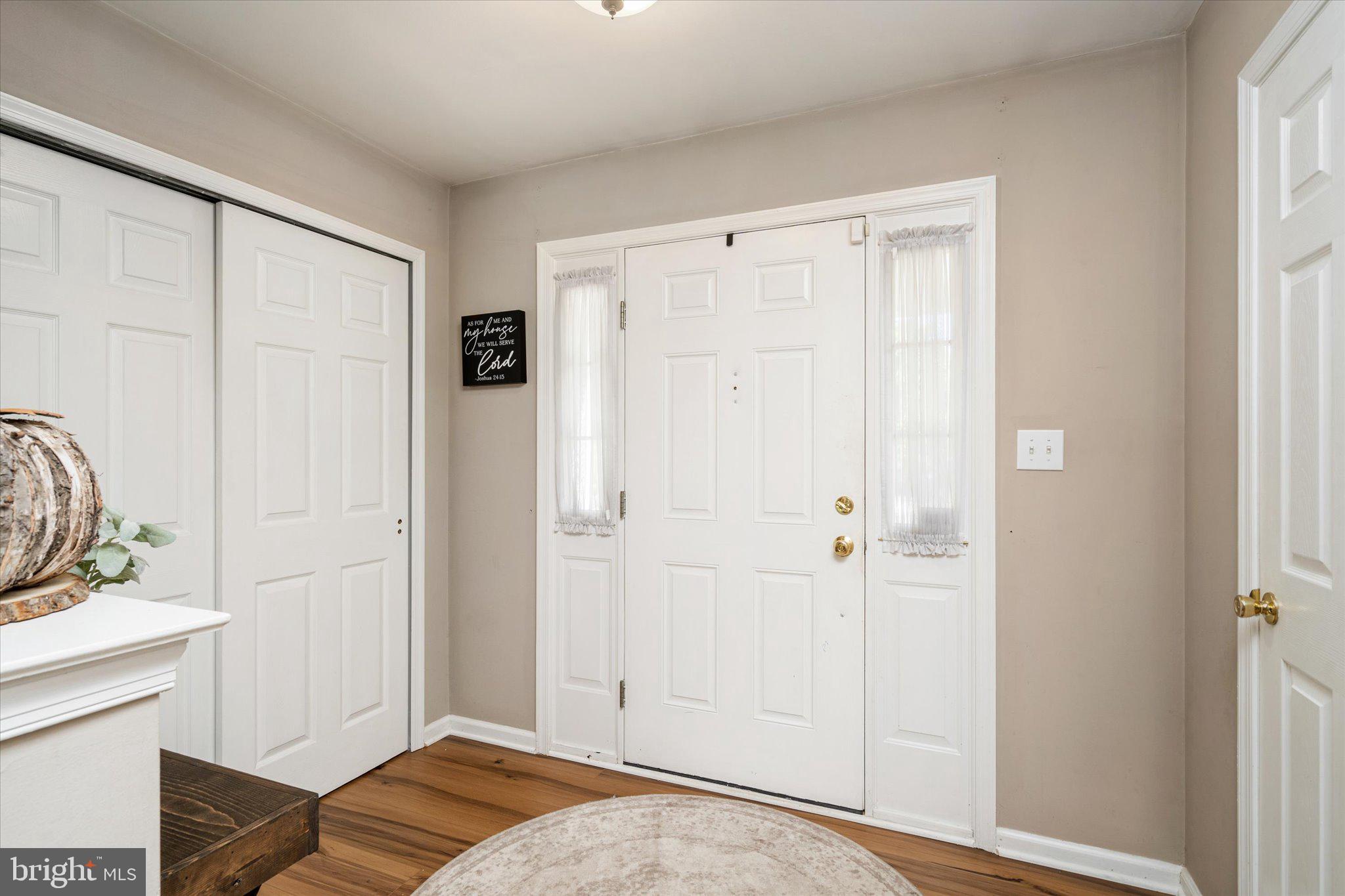 9 Juniper Drive Columbus, NJ 08022 - Photo 3 of 31