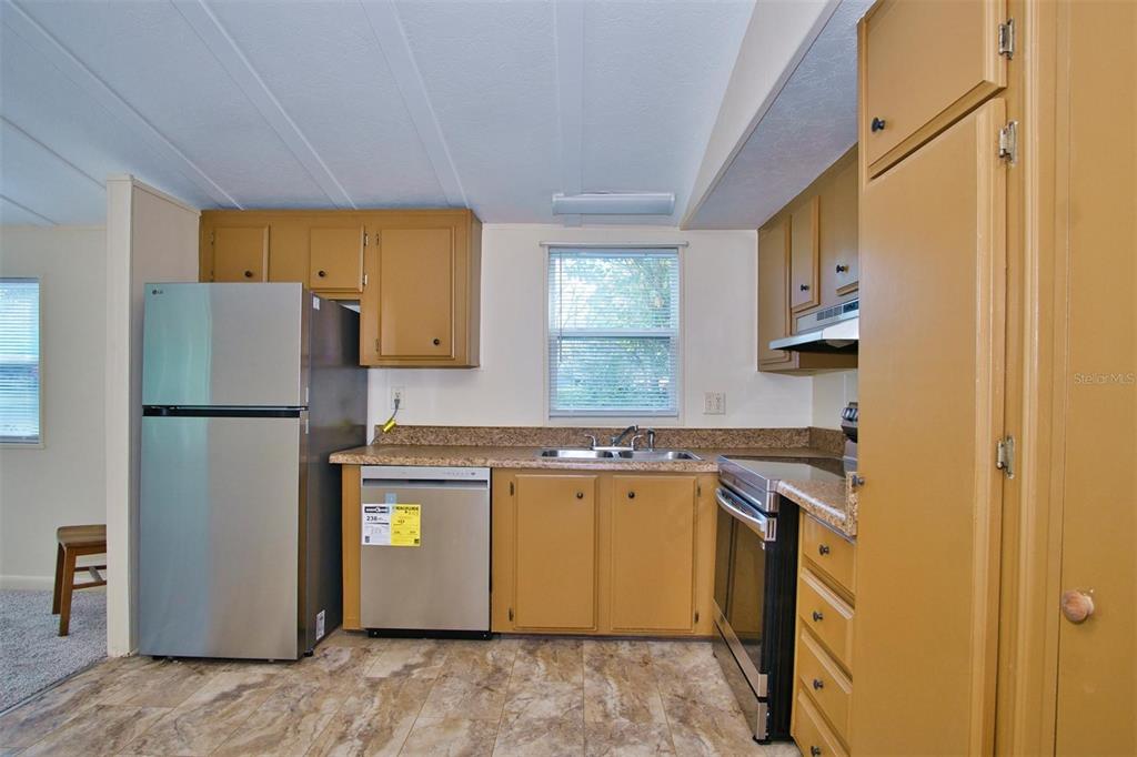 2307 Fritzke Road Dover, FL 33527 - Photo 18 of 37